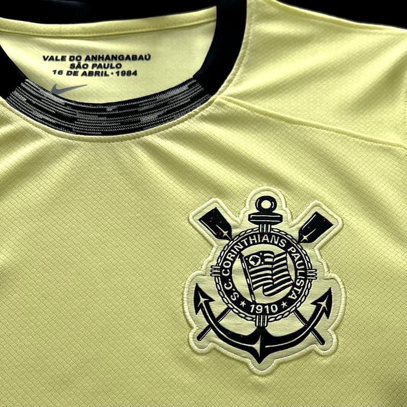 Camisa Corinthians Amarelo Claro Away - 23/24 - Manto Mágico